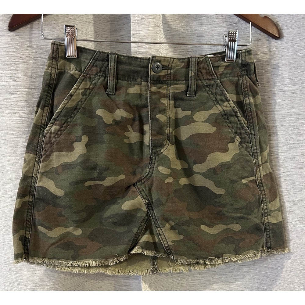 American Eagle Women's Camo Mini Skirt Size 0‎ Button-Up Raw Hem Casual AE cargo